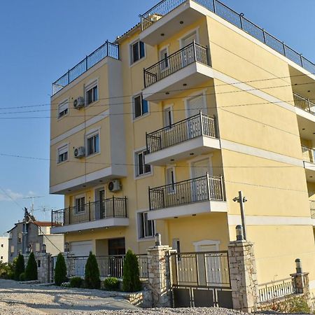 Paradise Apartment Sarandë Exterior foto